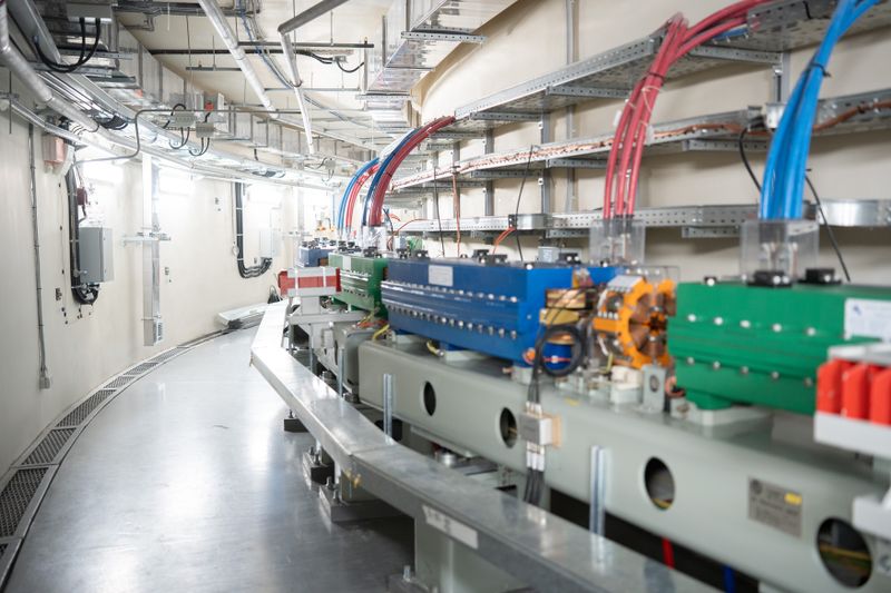 Файл:Бустерное кольцо.jpg